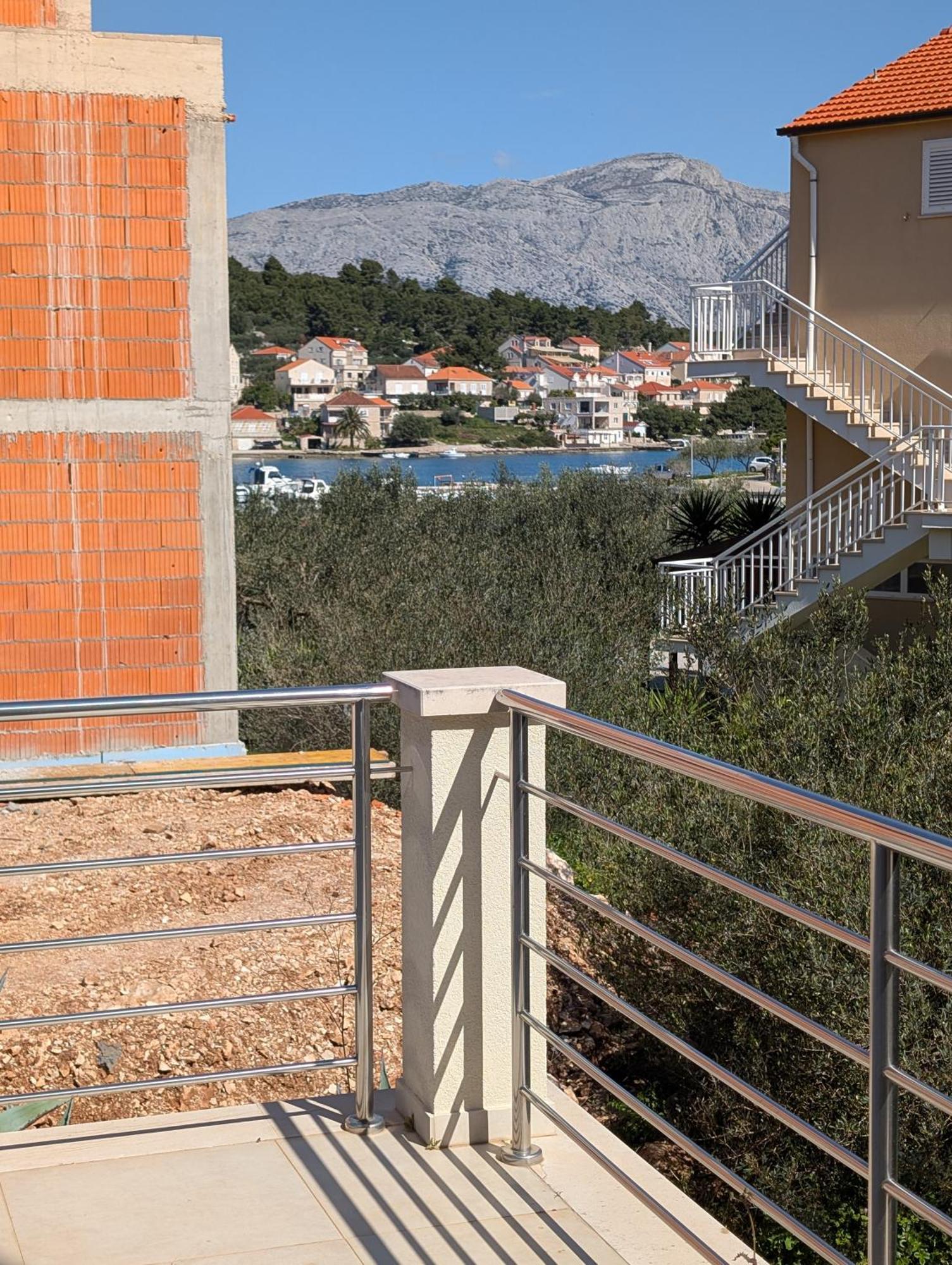 Villa Kora - Luxury Holiday Apartments Lumbarda Ngoại thất bức ảnh